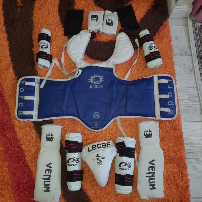 Балаларға арналған спорттық киім