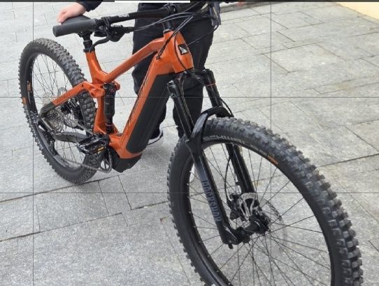 E-bike Haibike aproape noua