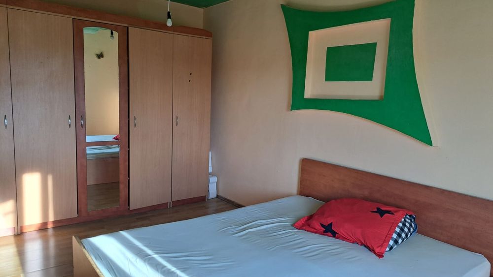 Închirie apartament 2 camere