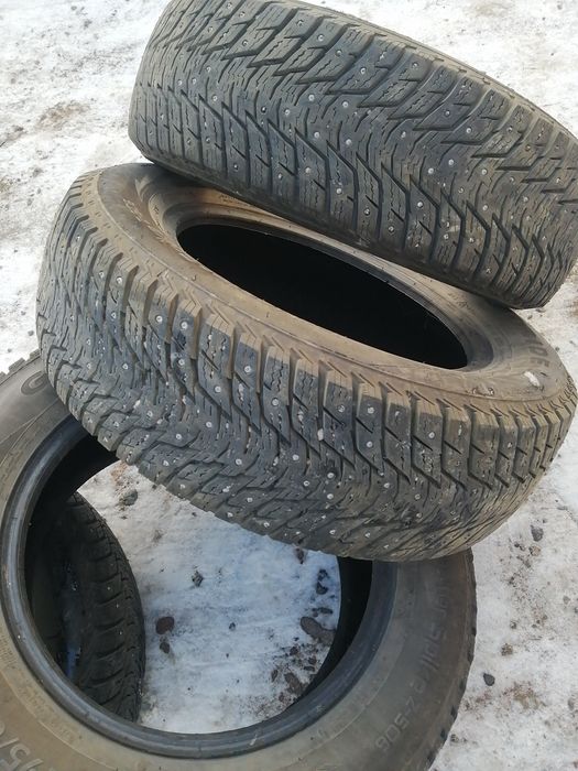 Продам резину зима r15