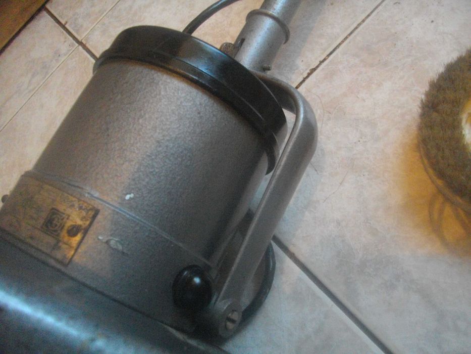 СССР Руска Ел. Машина Полиране Почистване Паркет  с 3 глави+1 ЭПМ-2