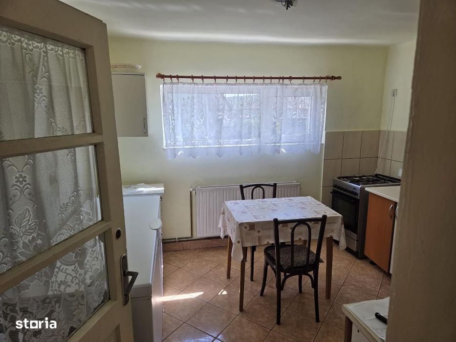De vanzare Casa situata la 30 de Km de Alba Iulia.