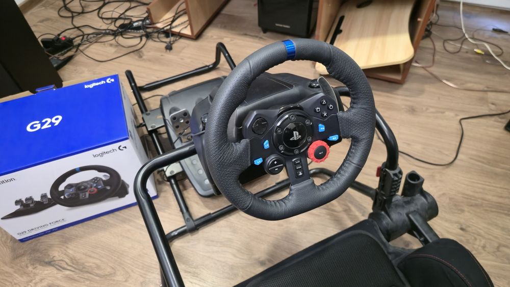 Волан Logitech G29 със стол Gt Lite Pro