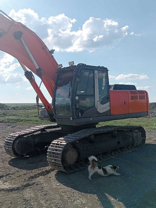 Продам эксковатор гусиничный