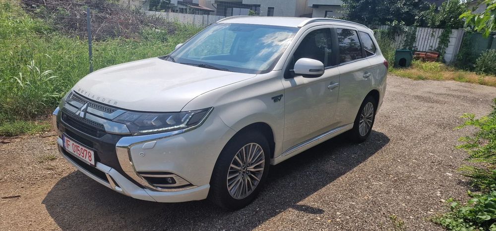 Mitsubishi Outlander Rar facut, rca valabil, revizie completa la 200.000 km.
