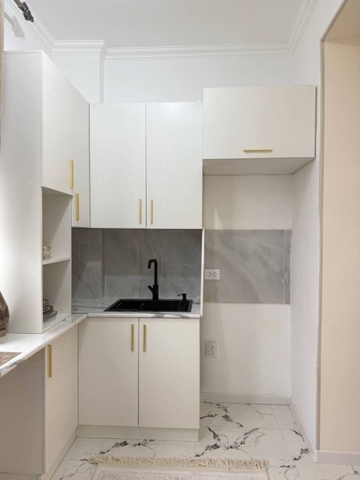 Продаю квартиру в Яшнабадском районе Новостройка ИЗЗАТ 2х комнатная