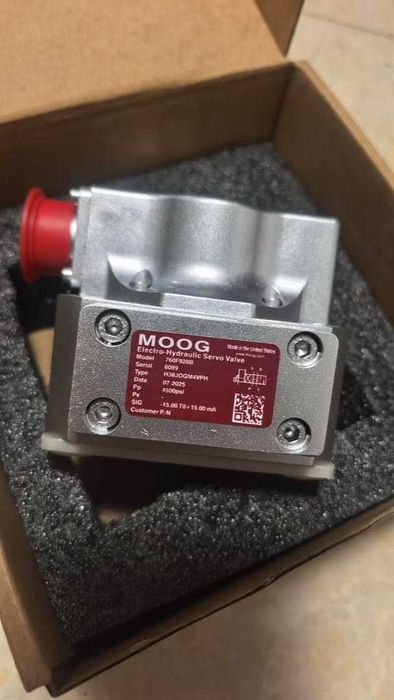 Сервоклапан MOOG 760F 928B