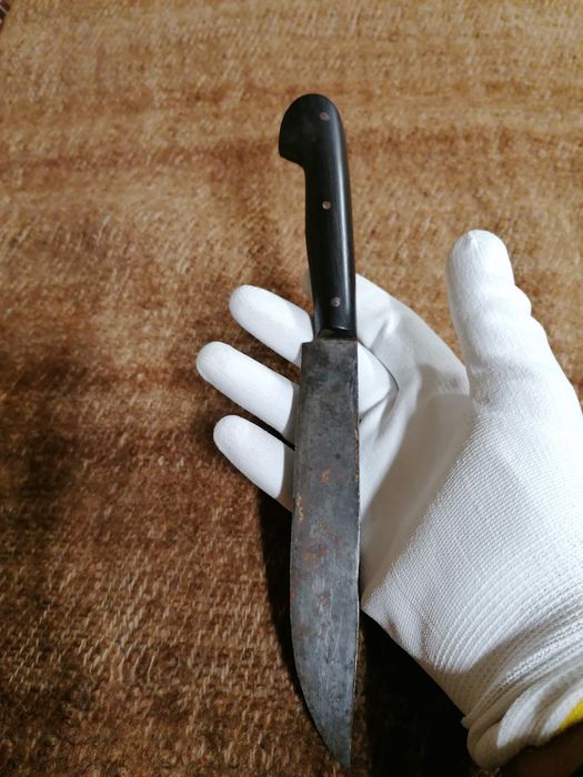 Нож - старинен и здрав