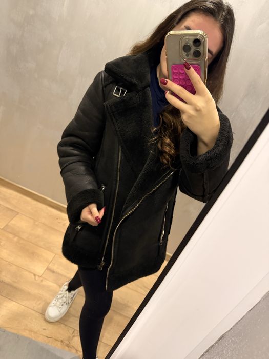 Дамско зимно яке Stradivarius