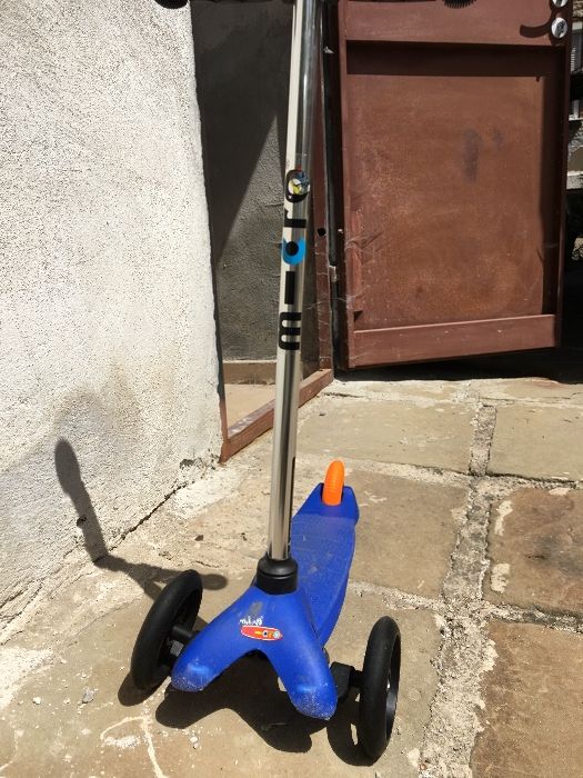 Micro - mini тротинетка