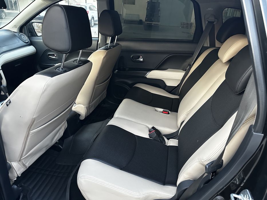 Toyota Rush Diamond 2023 год, 28000 км пробег, чистая экономичная