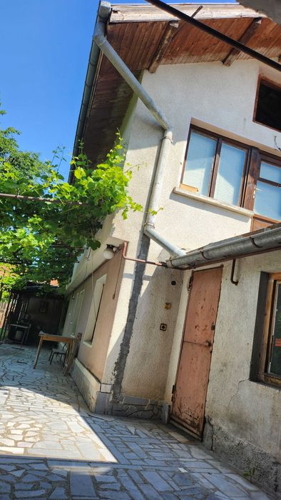 ПРОДАВА КЪЩА Село Трудовец  ,Община Ботевград