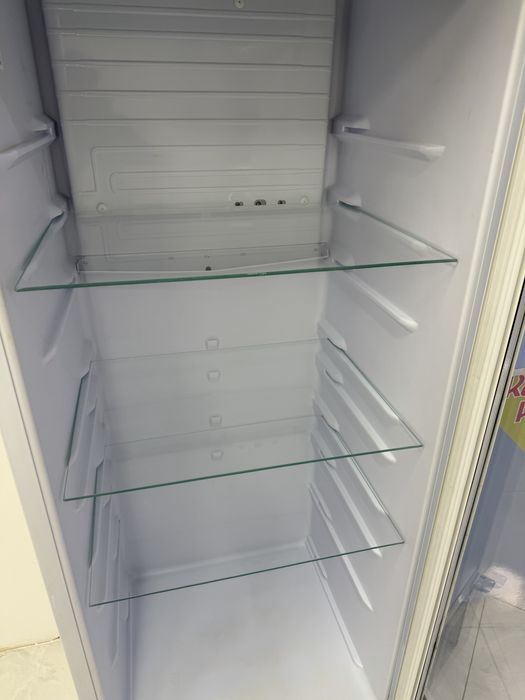 Холодильник чистый