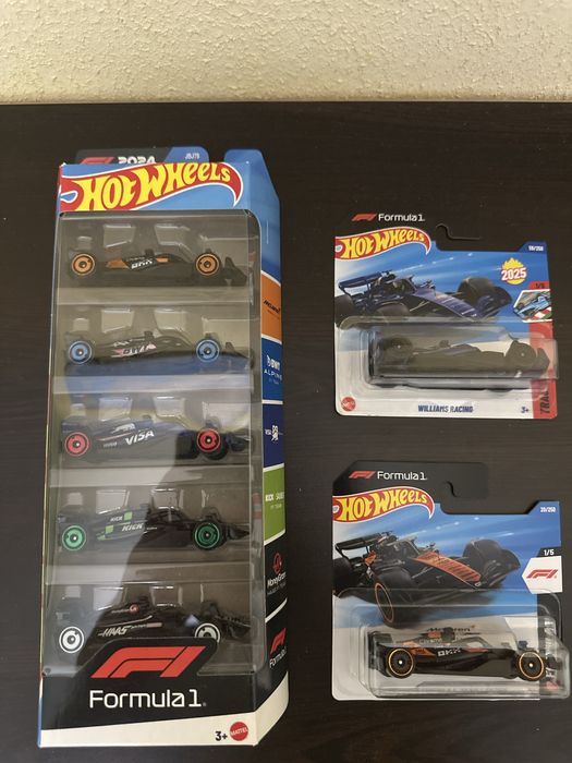 Hot Wheels McLaren Formula 1 / Williams Racing /  5 Pack