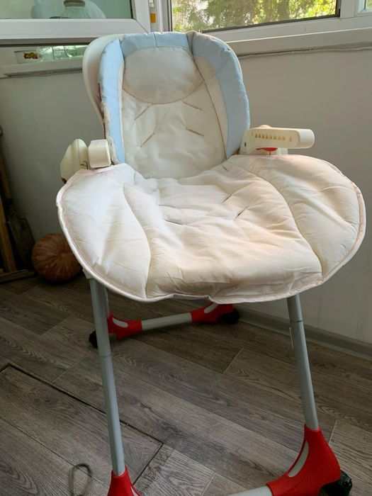 Продается детский стульчик для кормления