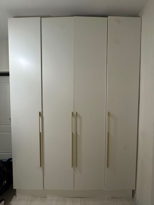 Продам шкаф высота 260см