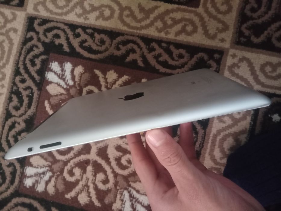 iPad 3 ayklovtga tushgan