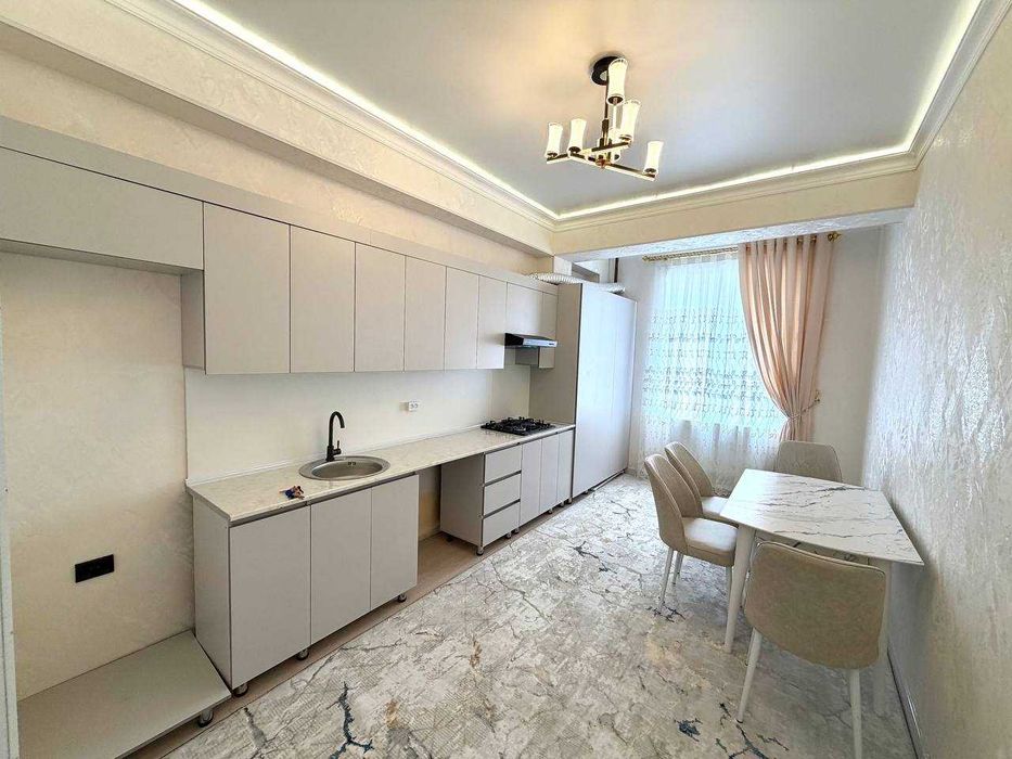 Продаётся 2х комн квартира на 4 этаже Ор-р Крытый рынок