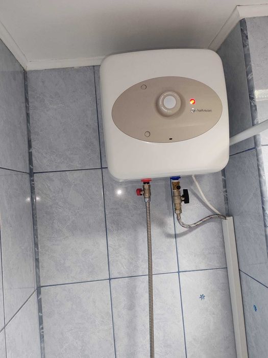 Boiler electric Chaffoteaux (Ariston) 15 Litri, 1200 W, nou. in garantie