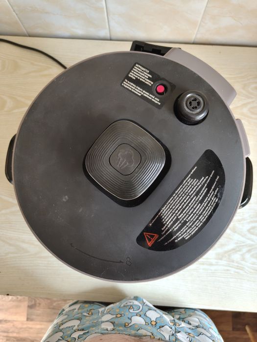 Мультиварка-скороварка Redmond RMC-PM505