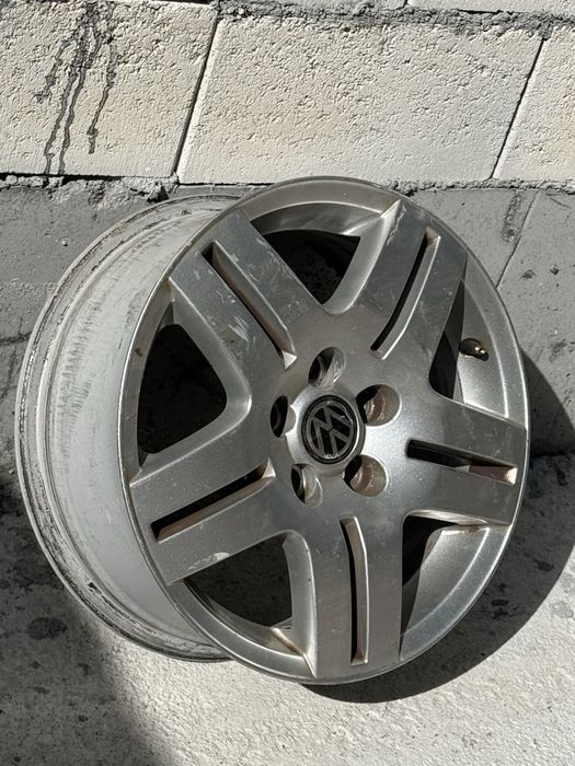 Продавам джанти VW