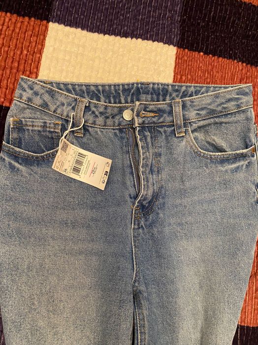 Джинсы бренд Манго