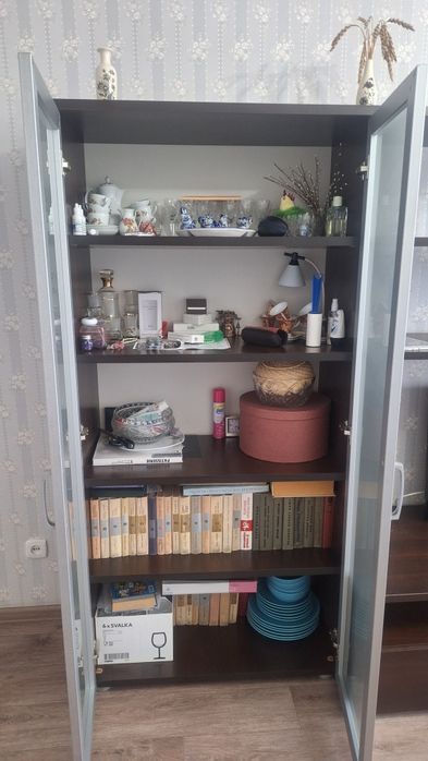 Продам горку в гостиную
