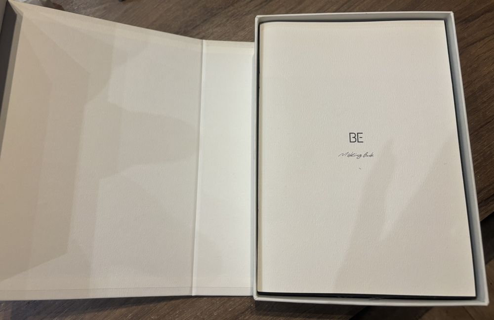 Продавам оригинален албум BTS – BE (Deluxe Edition, 2020)