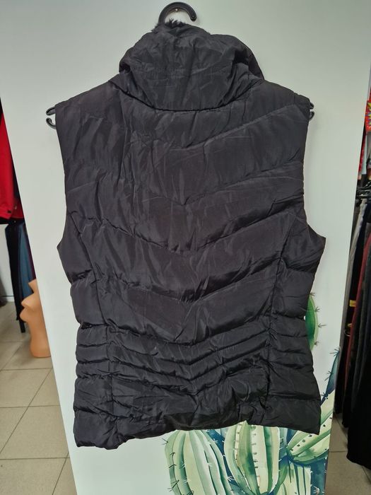 Спортни дамски елеци