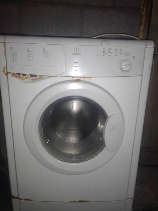 Продам машинку на запчасти