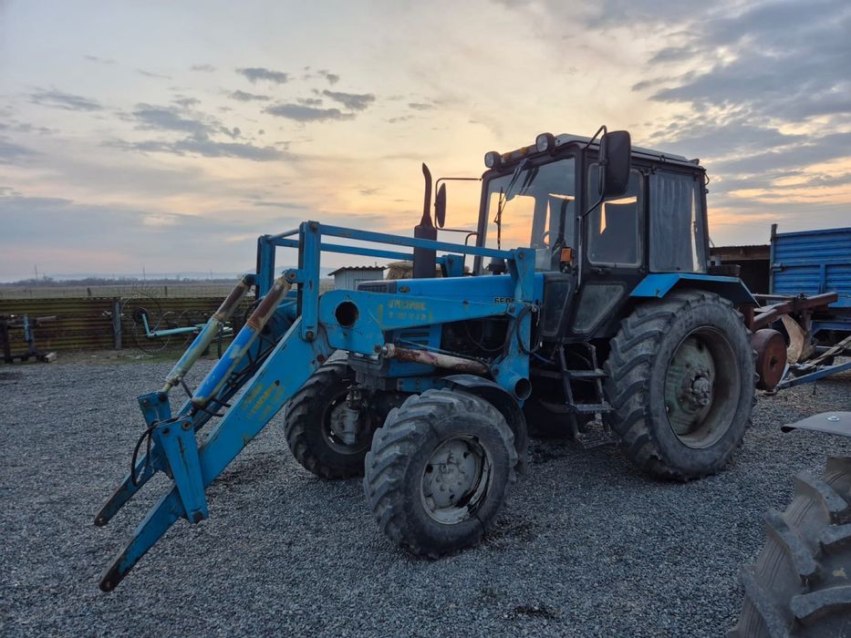 Трактор Беларус мтз  892