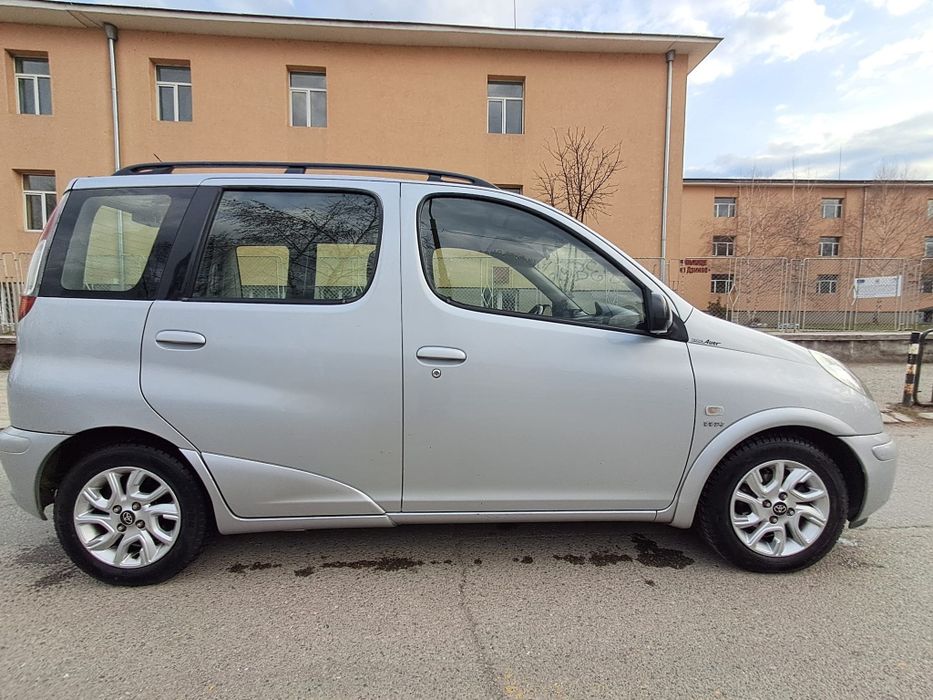 Тоята ярис версо със газова уредба на 1,6месеца