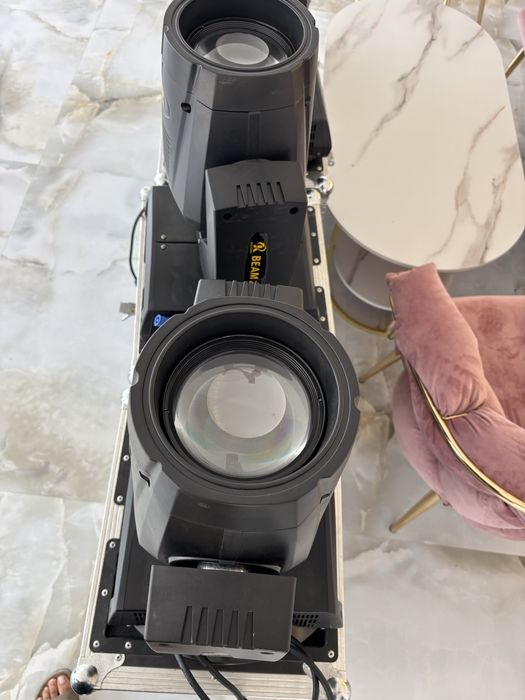 Moving head 4 buc cu case