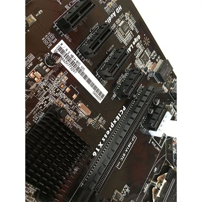 Дънна платка Biostar H81