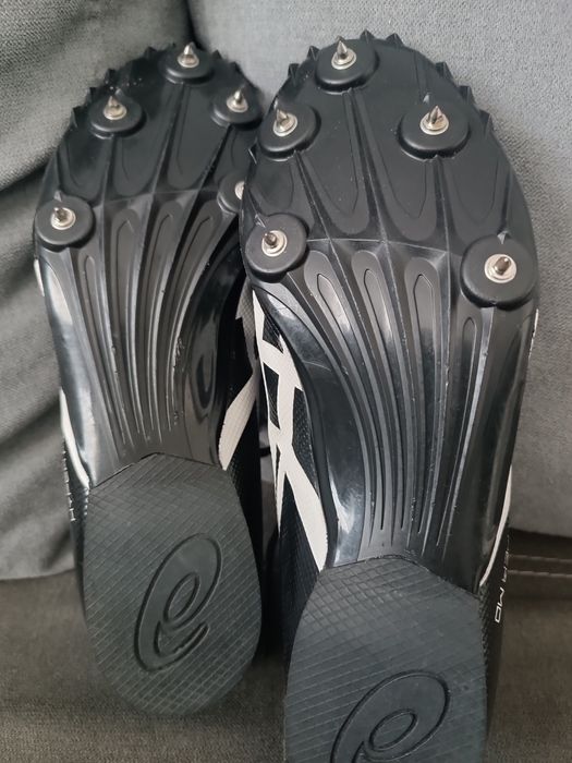 Шпайкове за бягане.