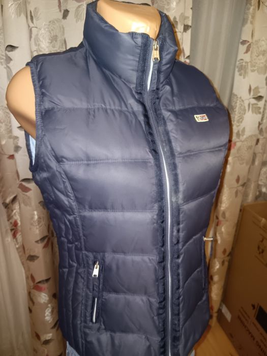 Vestă Napapijri de damă. Marime L.