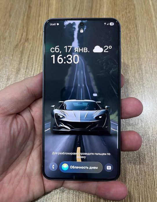 Срочно сотилади Samsung S25 12/256 ГБ