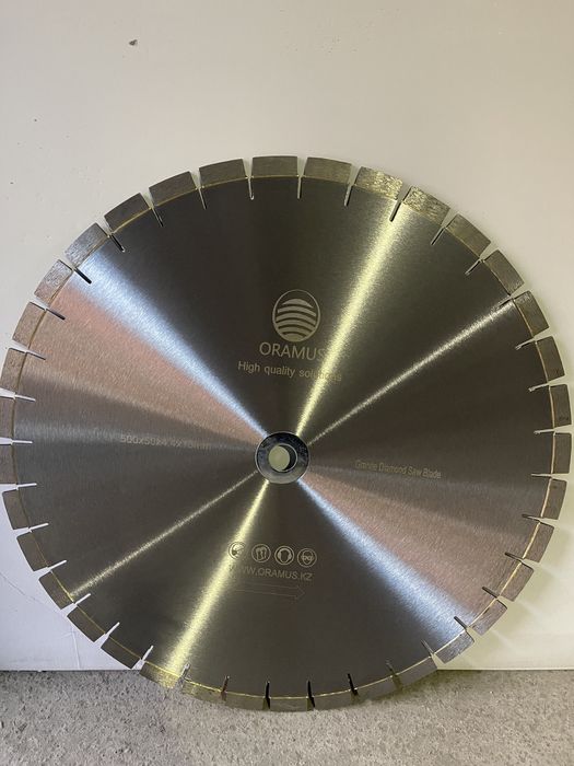 Алмазный диск 600мм