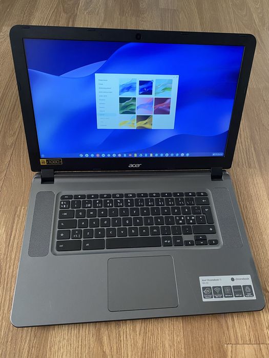 Laptop Acer Slim ChromeBook display mare 15,6 led,4gb ram.SSD MMc disk baterie buna perfect functional vine cu incarcator