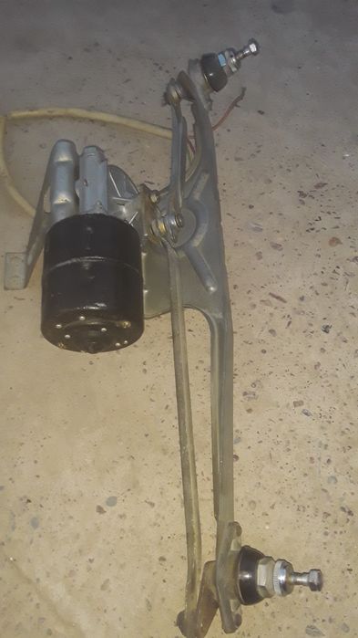 Трапеция дворника москвич