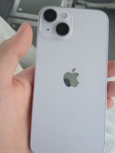 iPhone 14.