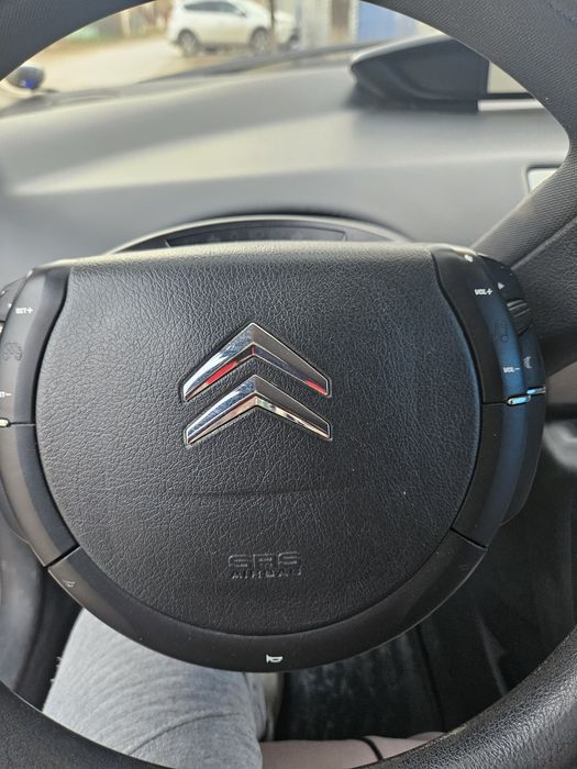 Продам автомобиль