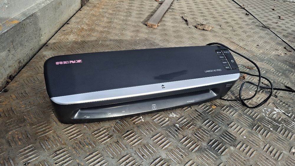 Ламинатор Reze lamigo A3 pro