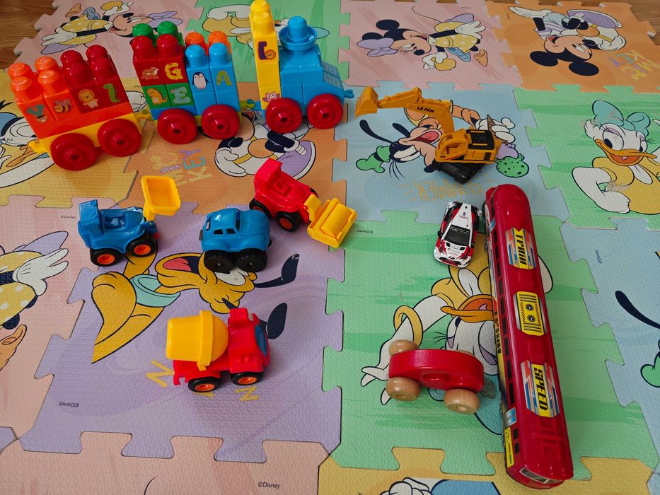 Играчки, занимателни игри