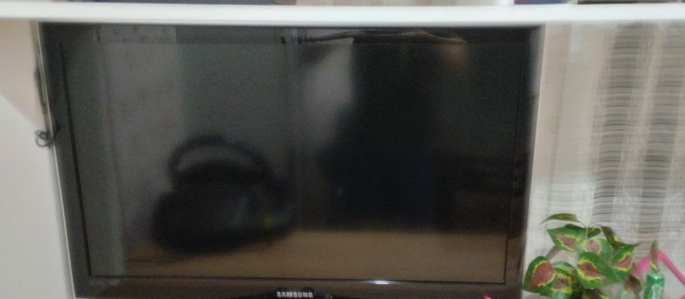 Продам Телевизор Samsung