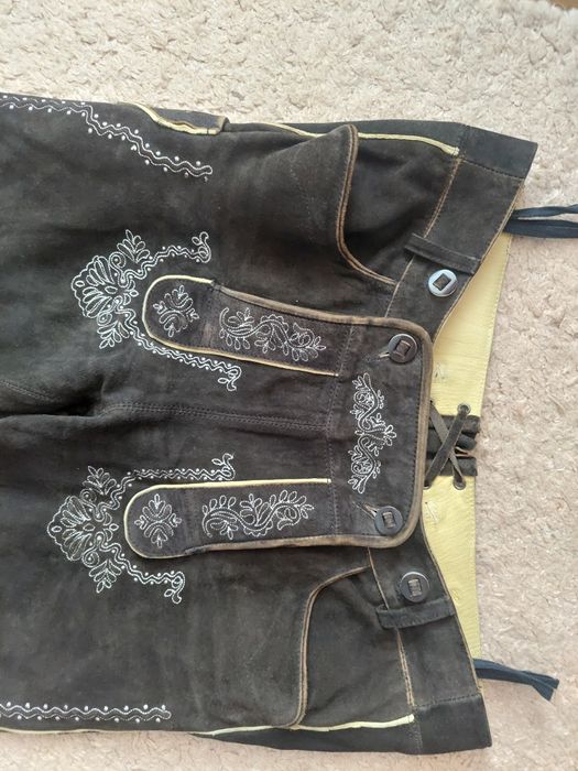Pantaloni bavarezi pentru festival ,evenimente diverse