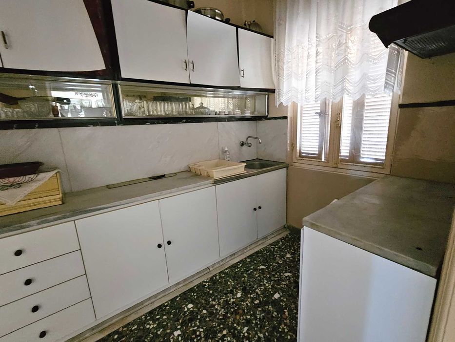 ПРОДАВА се самостоятелна къща 150 кв.м. в ELAIOCHORI Кавала (код 8105)