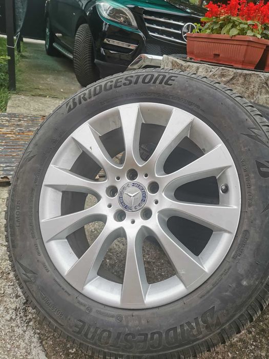 Зимни Гуми Bridgestone със Джанти с датчик 255/55/18