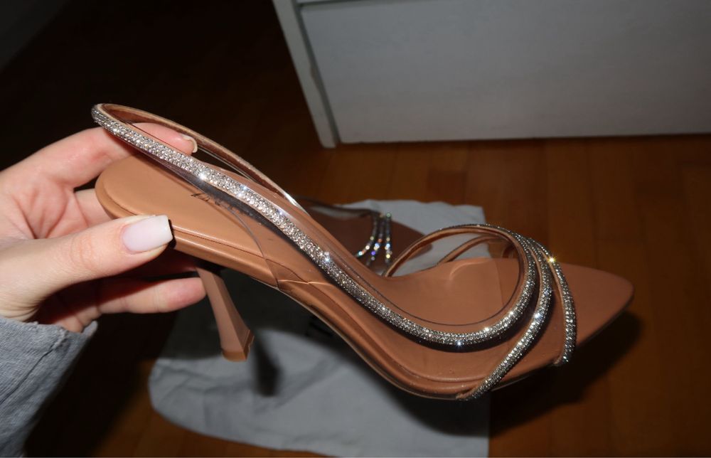 Дамски токчета ZARA