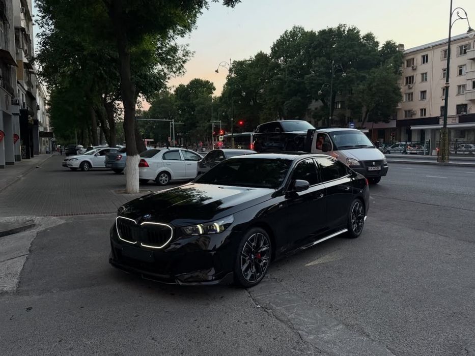 BMW i5 2024